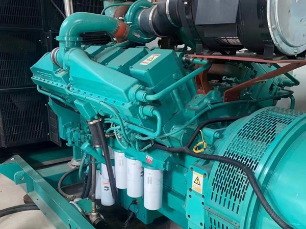 兴城更换100kW柴油发电机组机油时，需要注意哪些事项？